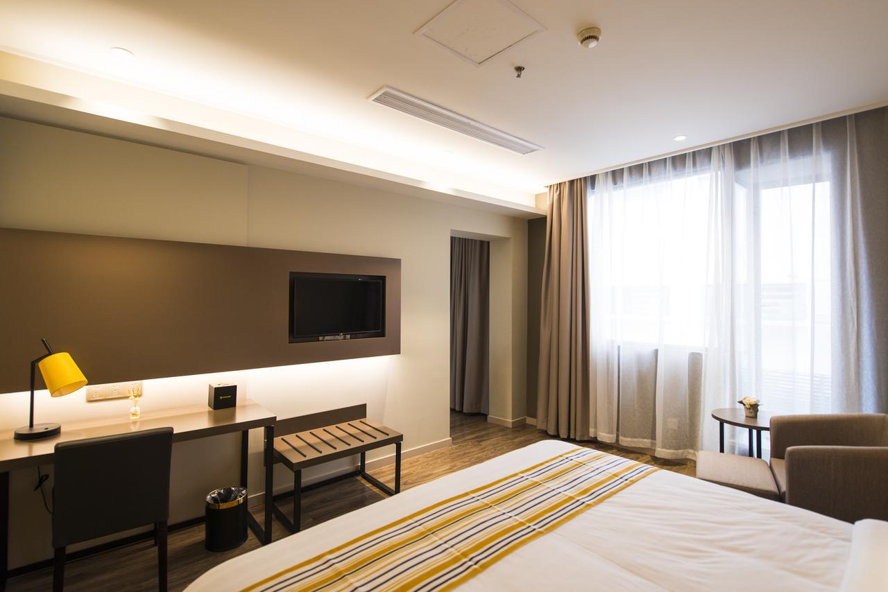 Home Inn Plus Shanghai Zhangjiang Park Εξωτερικό φωτογραφία